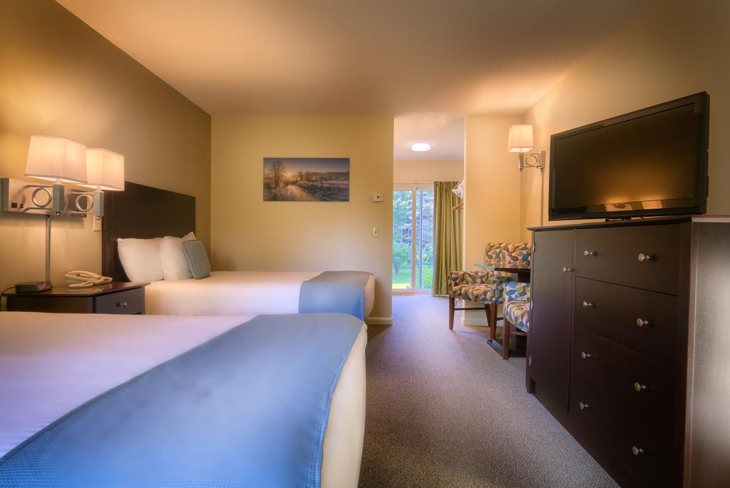 Sun & Ski Inn And Suites Stowe Εξωτερικό φωτογραφία